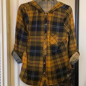 Long sleeve button plaid hoody too